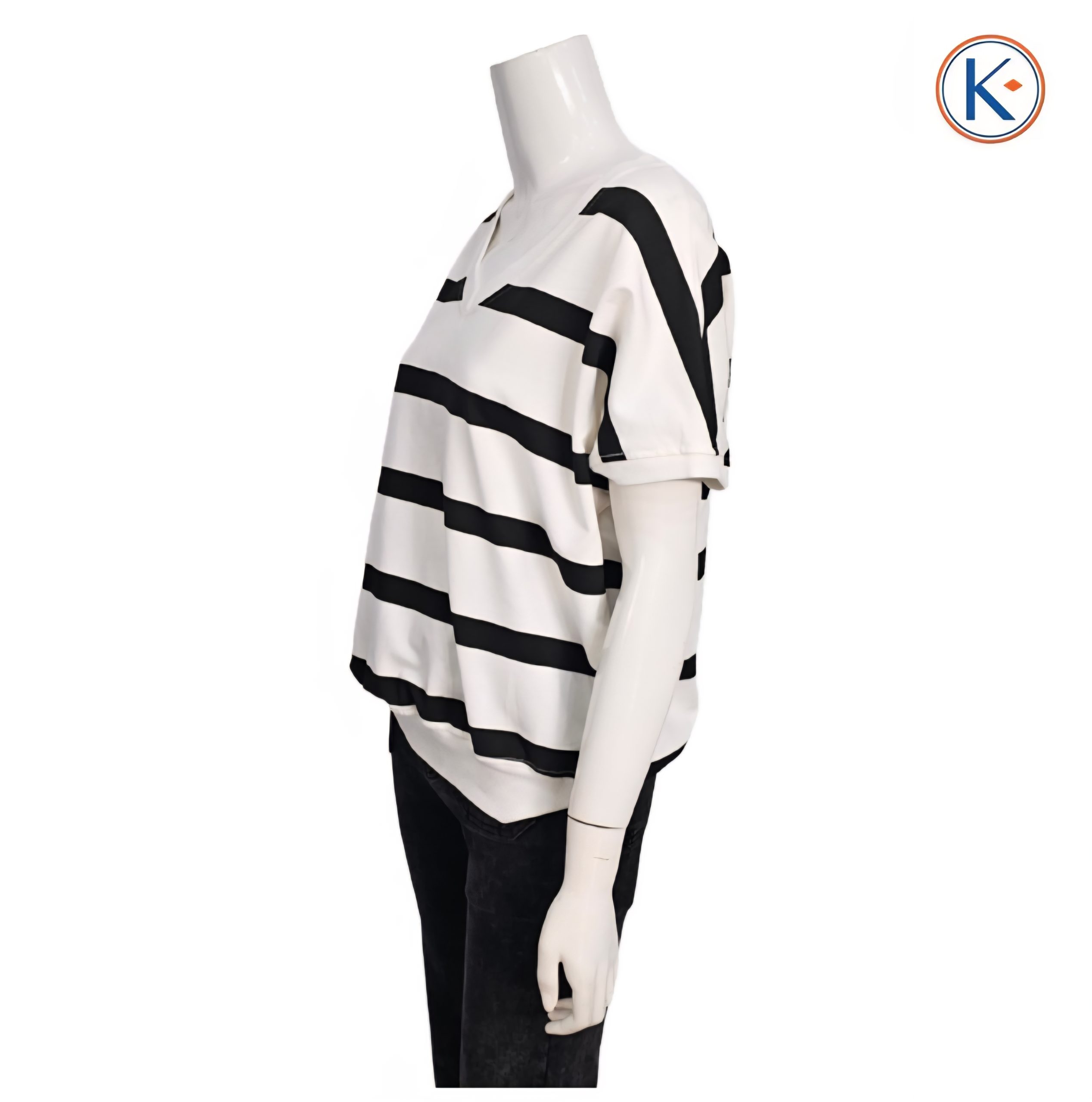 Camiseta de mujer con cuello pico y rayas